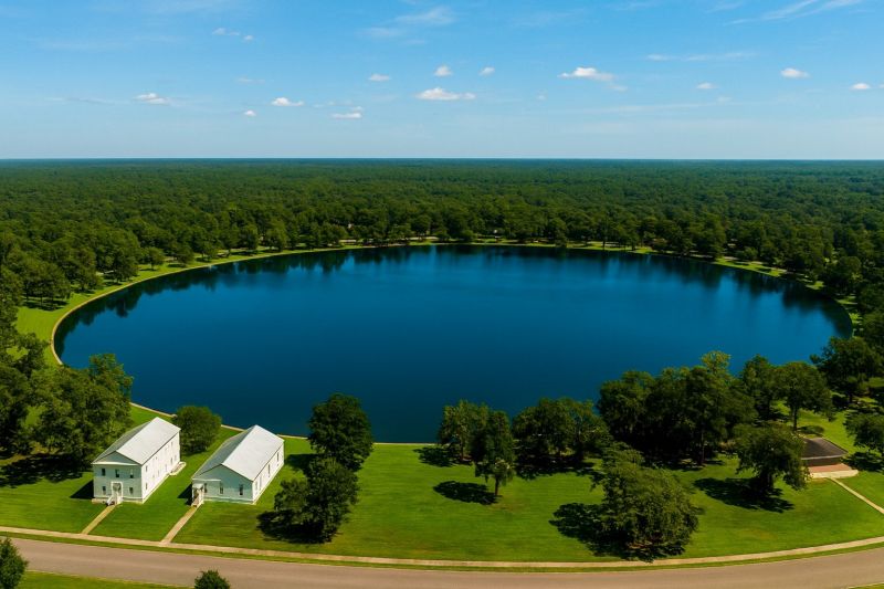 Local Vinyl Windows Installation in Defuniak Springs, FL