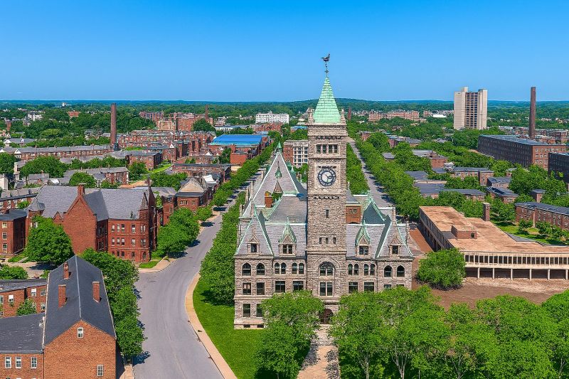 Local Window Service in Lowell, MA