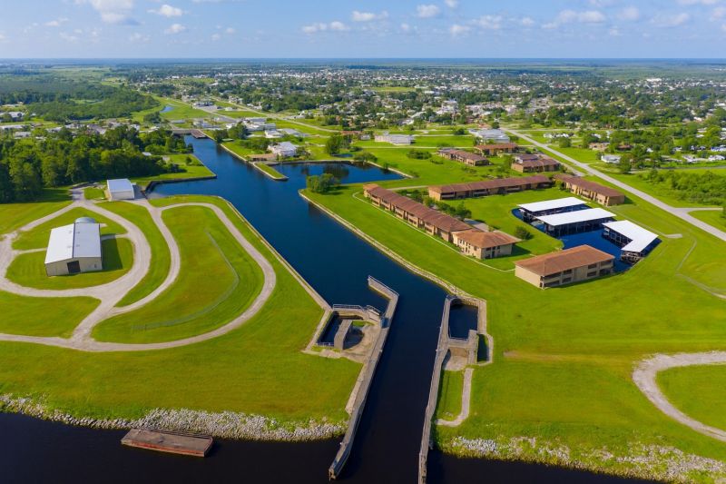 Local Window Service in Clewiston, FL