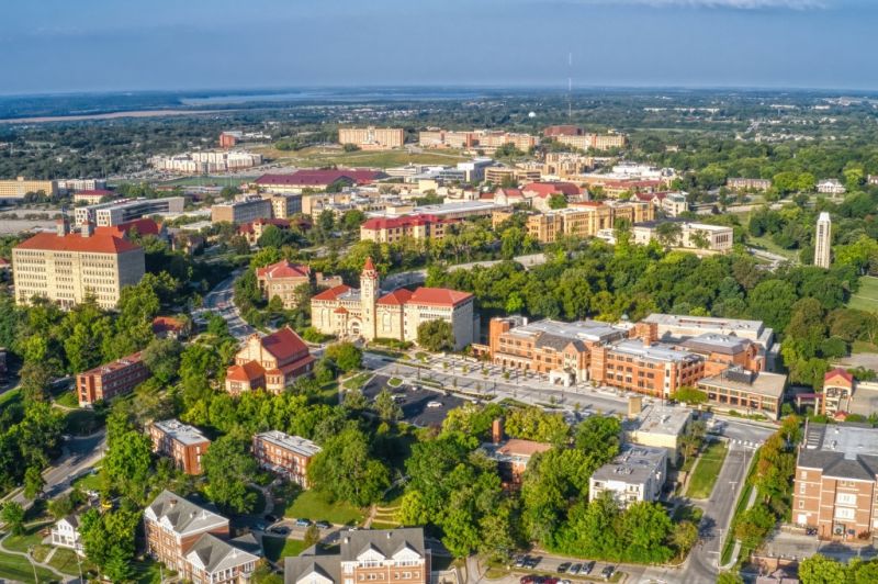 Local Window Service in Lawrence, KS