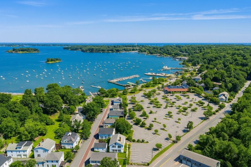 Local Windows Replacement in Hingham, MA