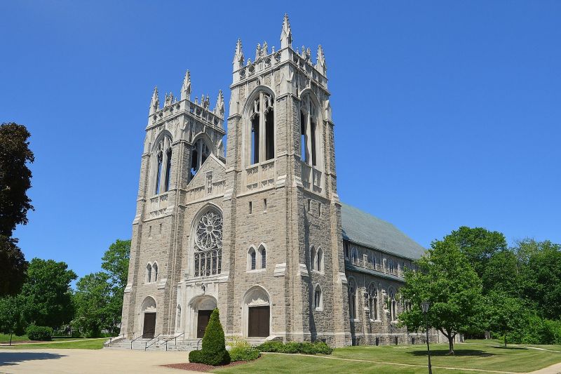 Local Windows Replacement in Bristol, CT