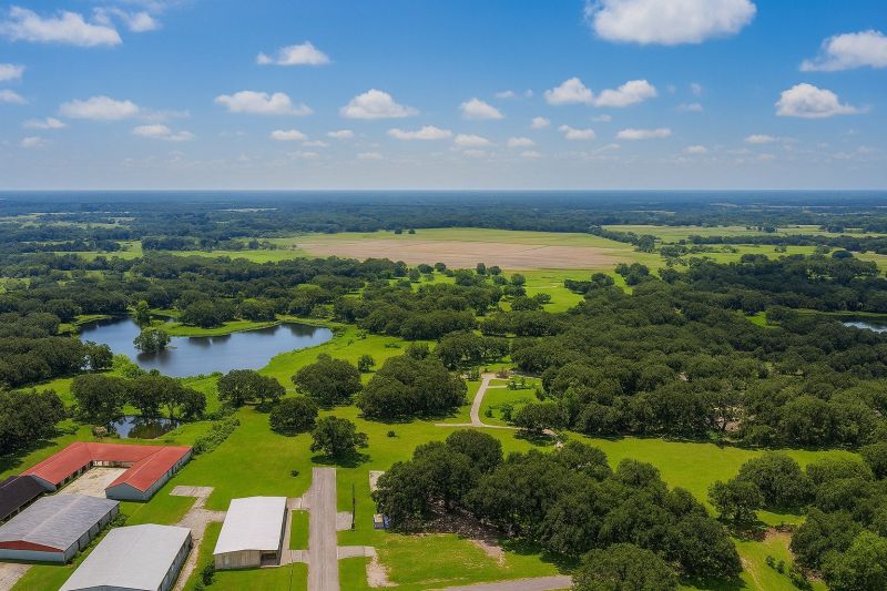Local Windows Replacement in Dover, FL